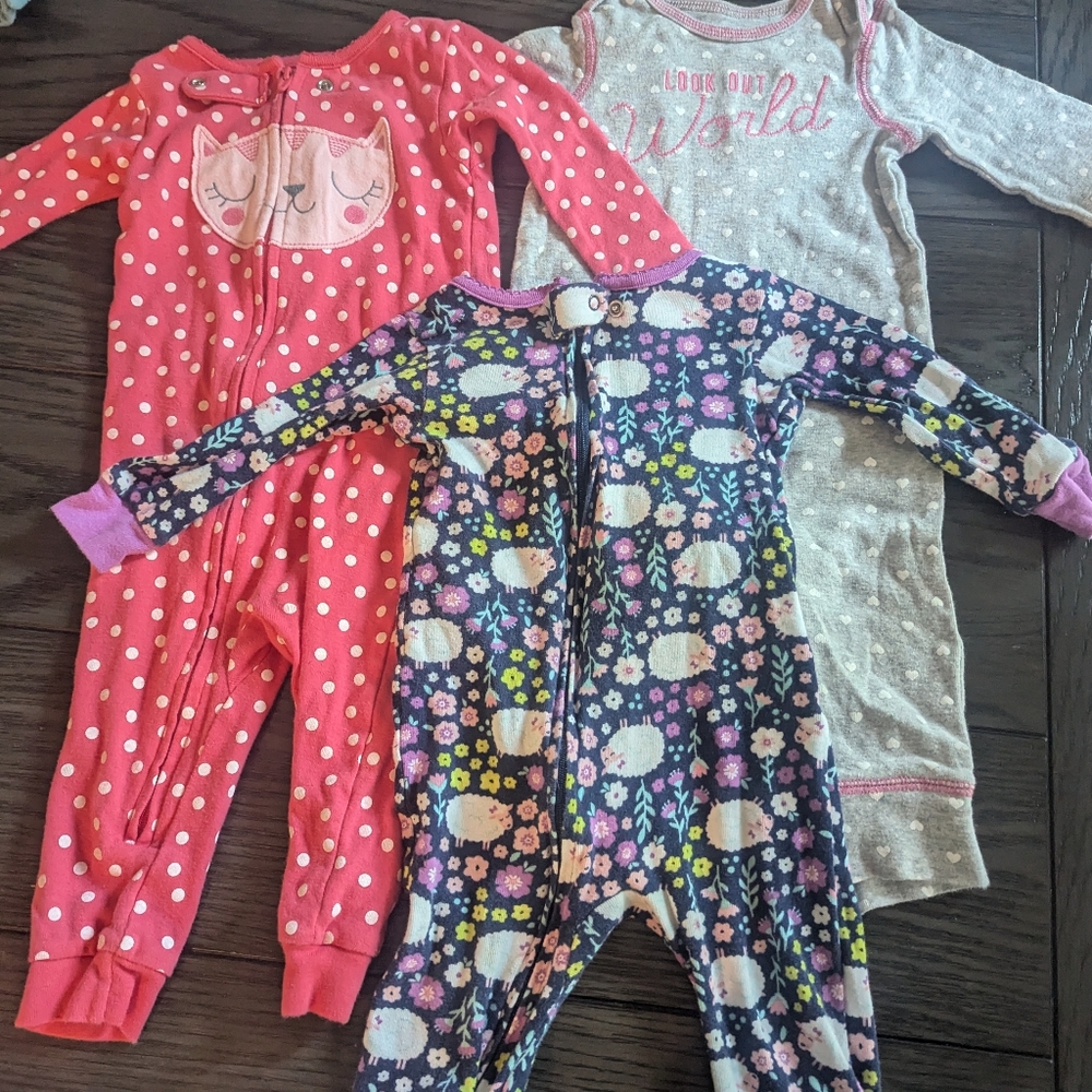 Lot of 3 6-9 Month Baby Girl Footless Pajamas